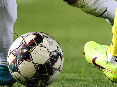 کامبک طلایی در نقش‌جهان