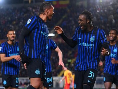 یووه مقابل کومو تسلیم شد