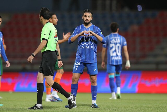 استقلال و سپاهان در کورس اولی استقلال و سپاهان در کورس اولی