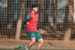بازیکن پرسپولیس: برای دفاع از ایران همه باید در صحنه باشیم