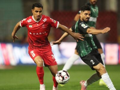 تمدید قرارداد ستاره پرسپولیس فعلا روی هوا!