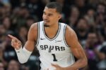 آدم فضایی، اسپرز را فینالیست NBA کرد
