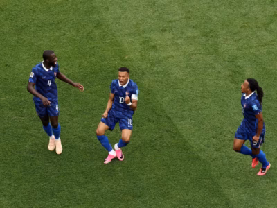 فرانسه 3-0 عراق؛ درد جغرافیایی و هجوم ستارهٔ