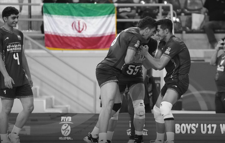 تیم والیبال زیر ۱۷ سال ایران قهرمان جهان شد تیم والیبال زیر ۱۷ سال ایران قهرمان جهان شد