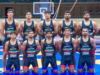 کشتی فرنگی جوانان ایران عازم مسابقات جهانی اسلواکی شد